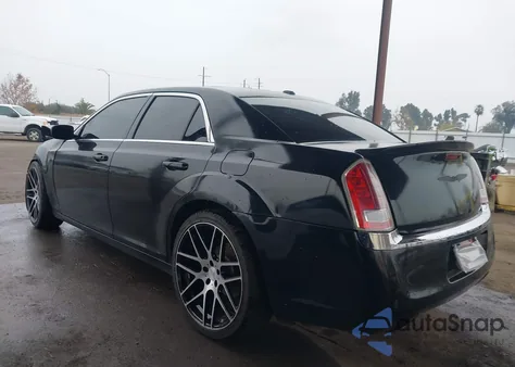 2013 Chrysler 300 Motown из США, поврежденный, VIN 2C3CCAAG0DH660910